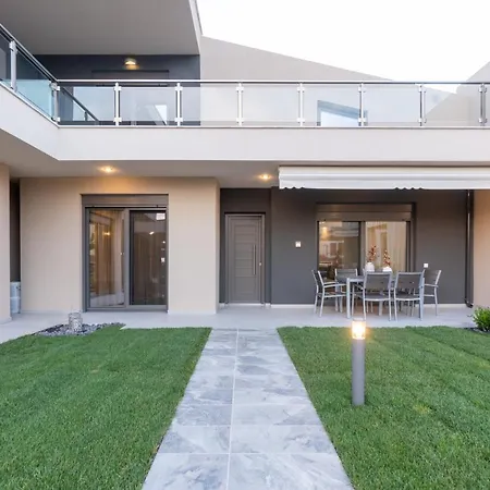 Holiday home 3 Doors Nea Iraklitsa