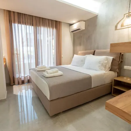 3 Doors * Nea Iraklitsa