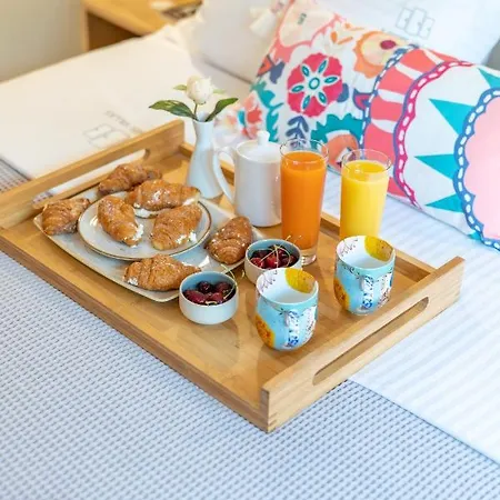 3 Doors * Nea Iraklitsa